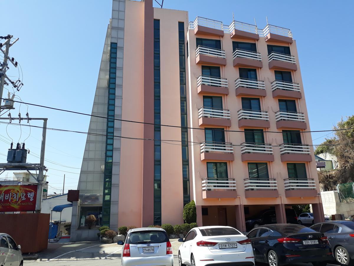 Lighthouse Beach Motel Sokcho Ngoại thất bức ảnh
